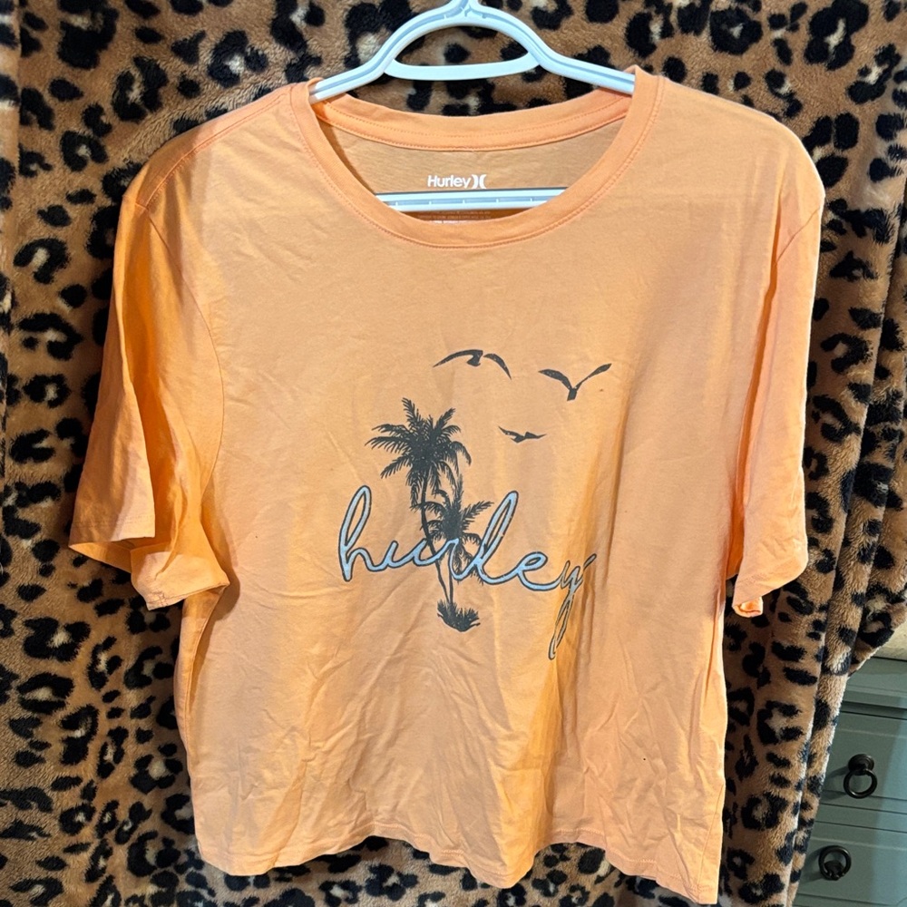 Hurley Peach Graphic Tee
